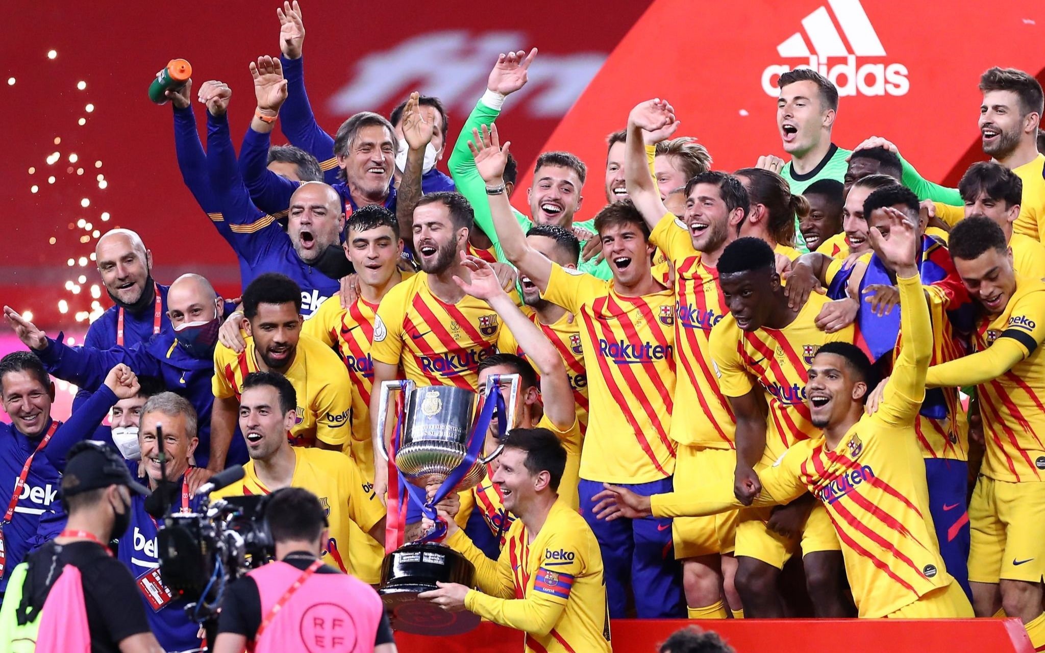 开云体育入口-关于瓦伦西亚遭遇主场失利，降级阴影再现！的信息