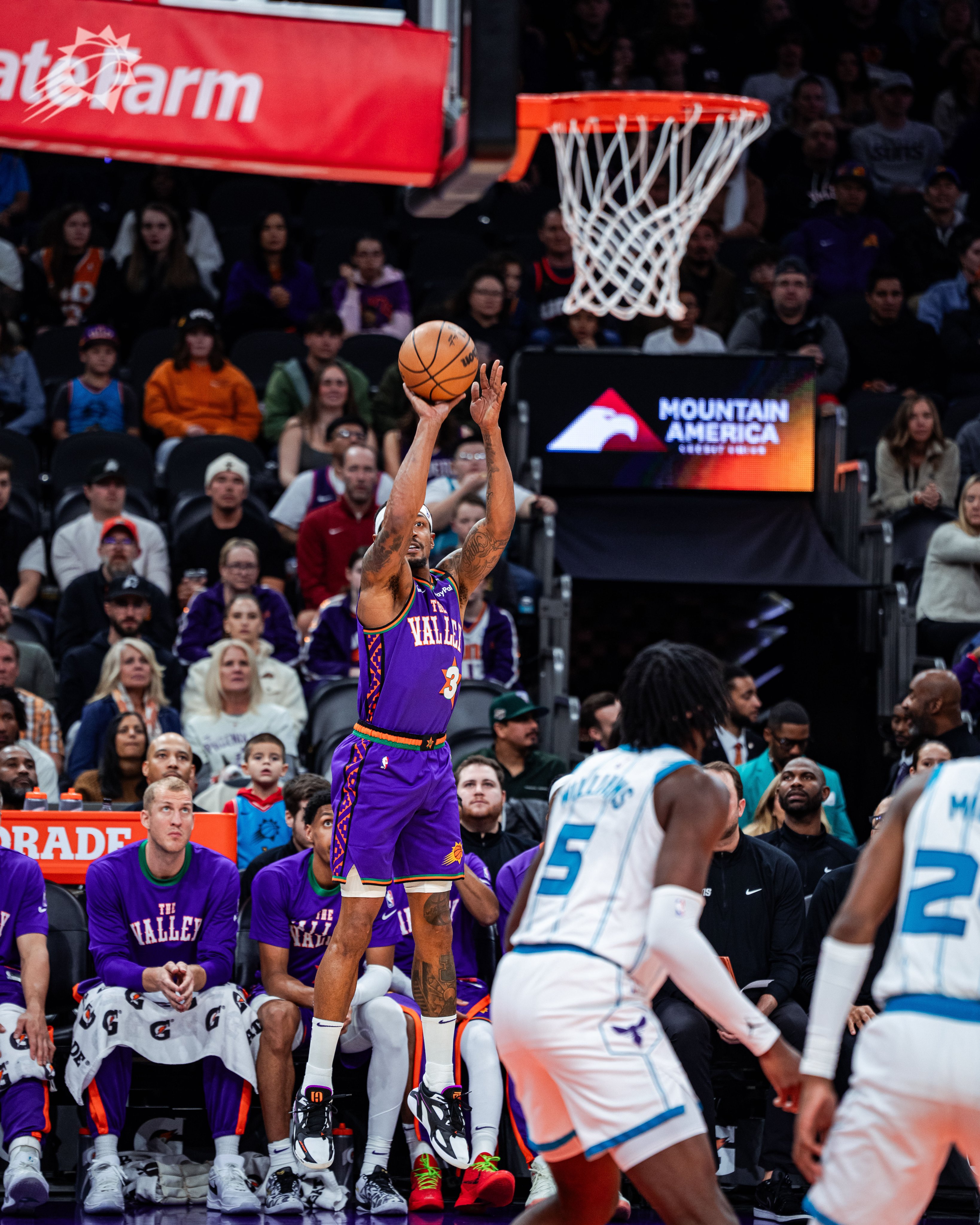 开云体育链接-热火队主场迎战黄蜂队士气高涨