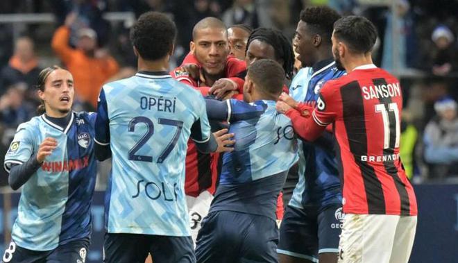 开云体育app下载-尼斯客场逆转格朗代，喜获胜利