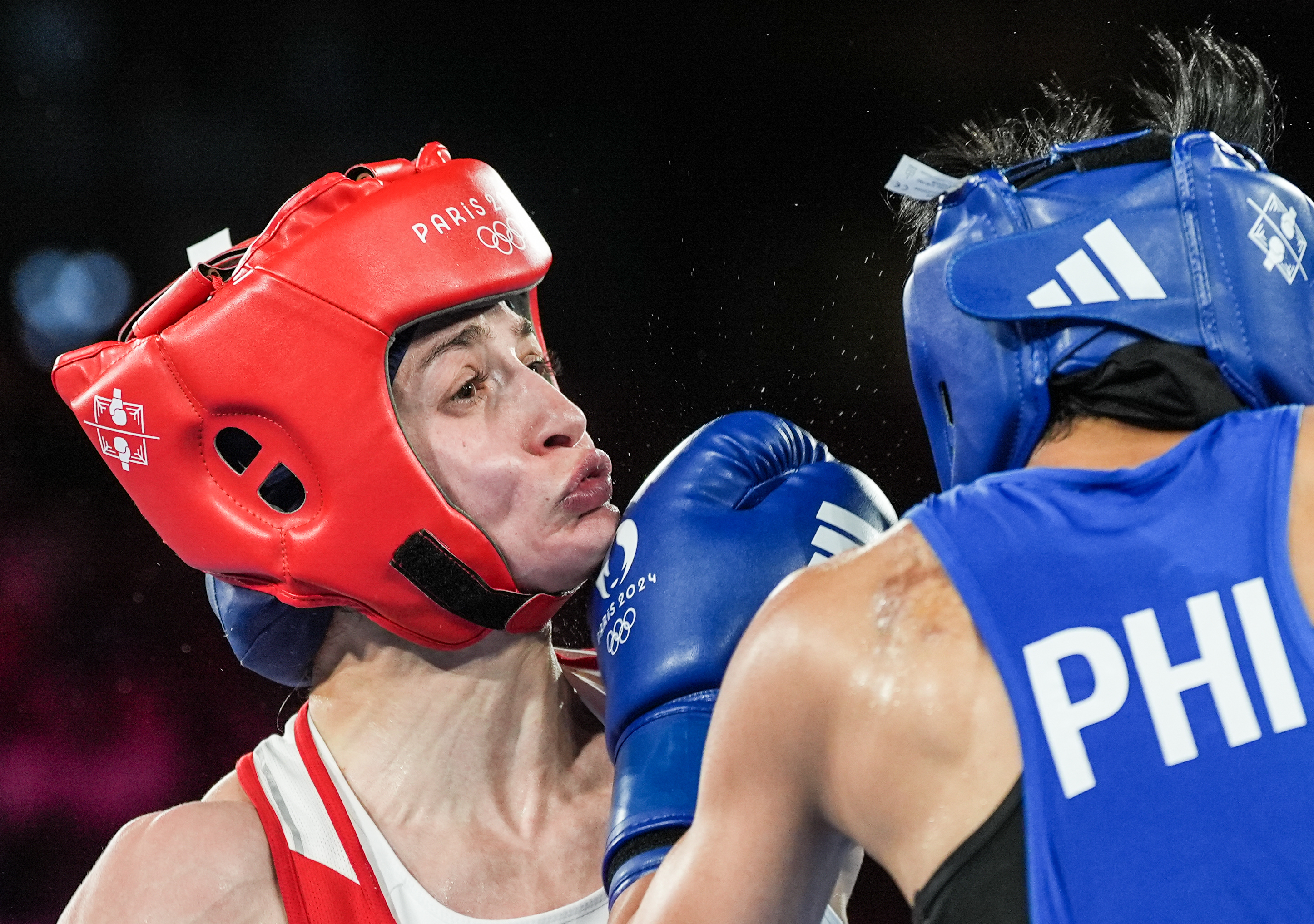 开云体育下载-黎巴嫩选手在击剑赛中展现实力