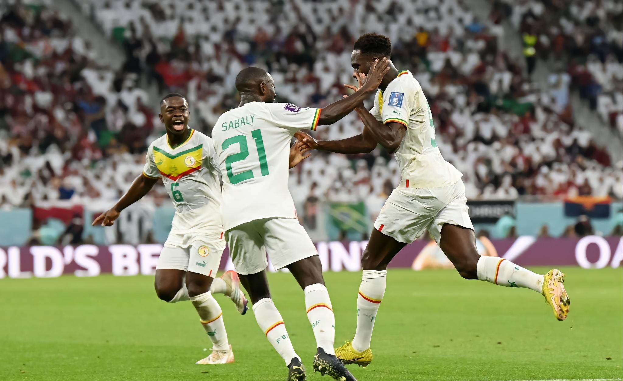 中东球队实力强劲，赢得连续四场比赛