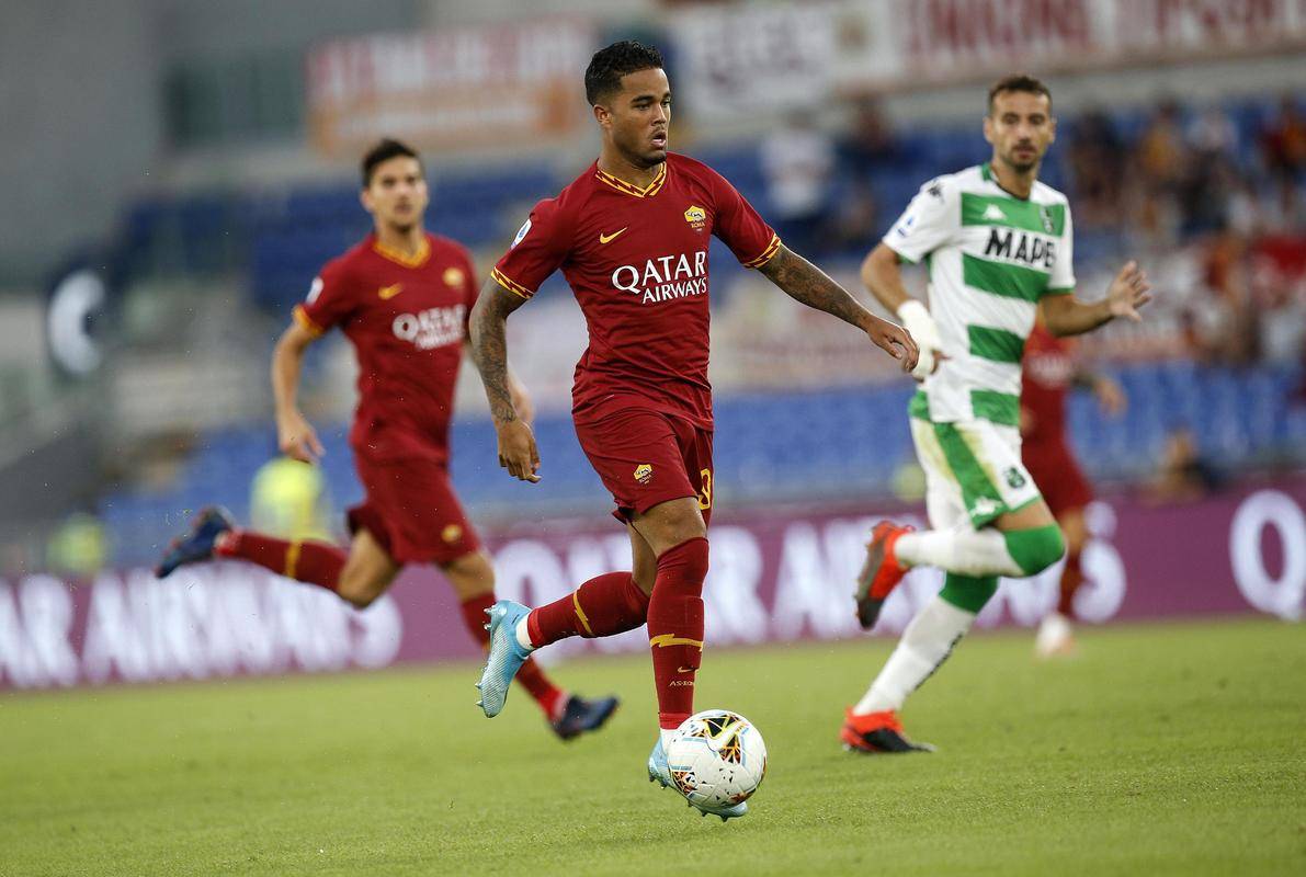 罗马队士气高昂成功击败对手