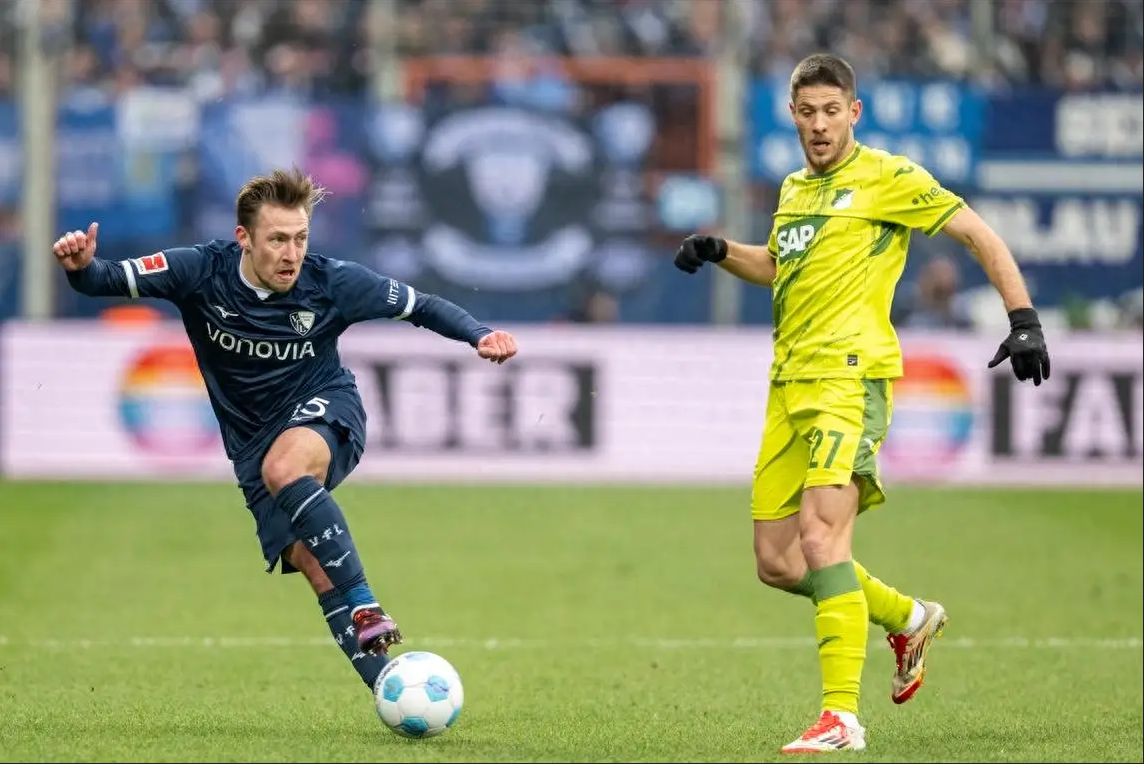 关于霍芬海姆客场逆转，击败对手实现连胜的信息