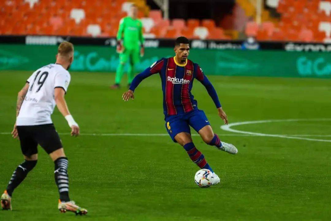 开云体育亚洲官网-瓦伦西亚主场胜出，稳固积分榜位置的简单介绍